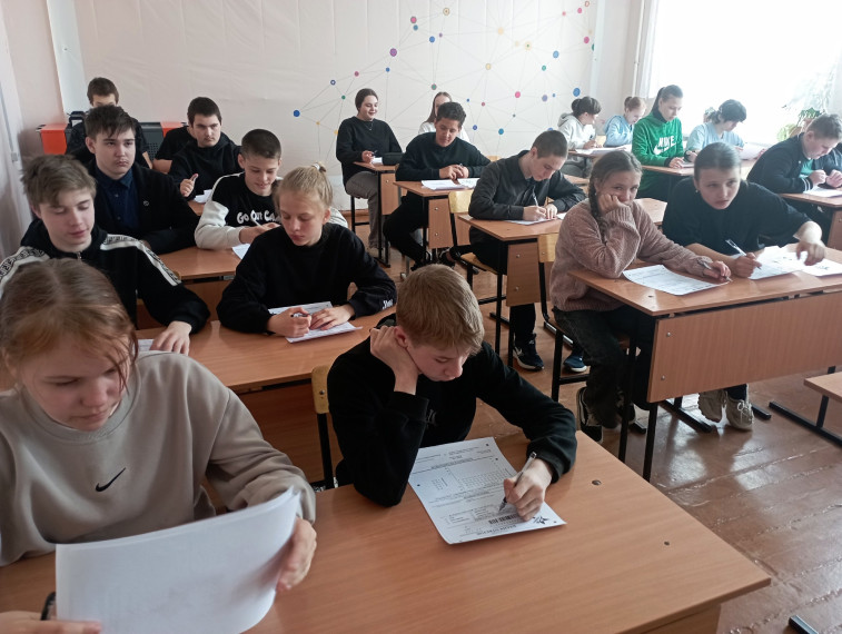 Участие в «Диктанте Победы» как дань уважения героям. Участие в «Диктанте Победы» как дань уважения героям.